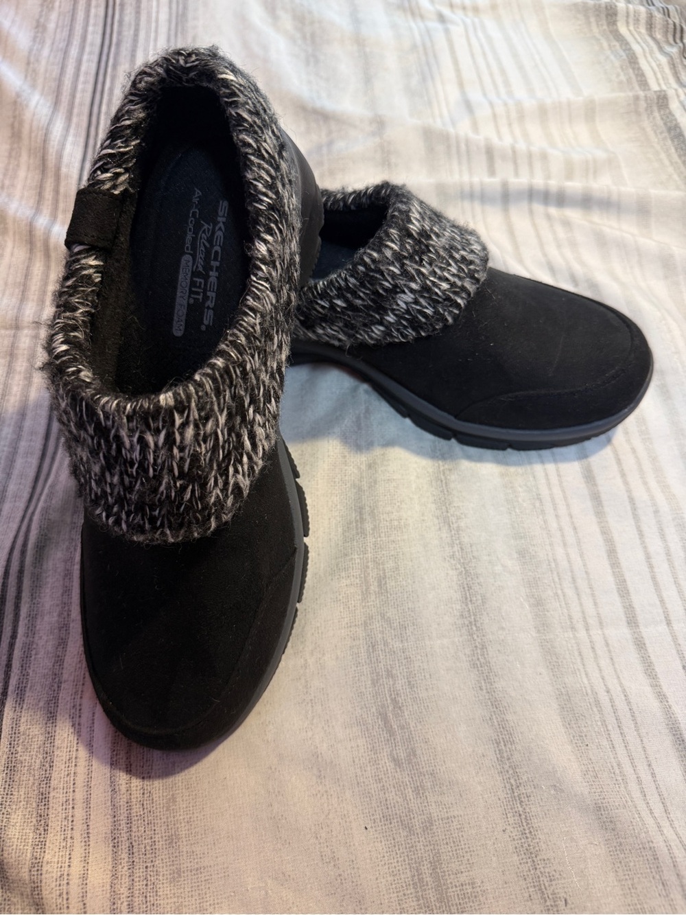 Skechers Black Knit-Cuff Slip-On Women's Mules
